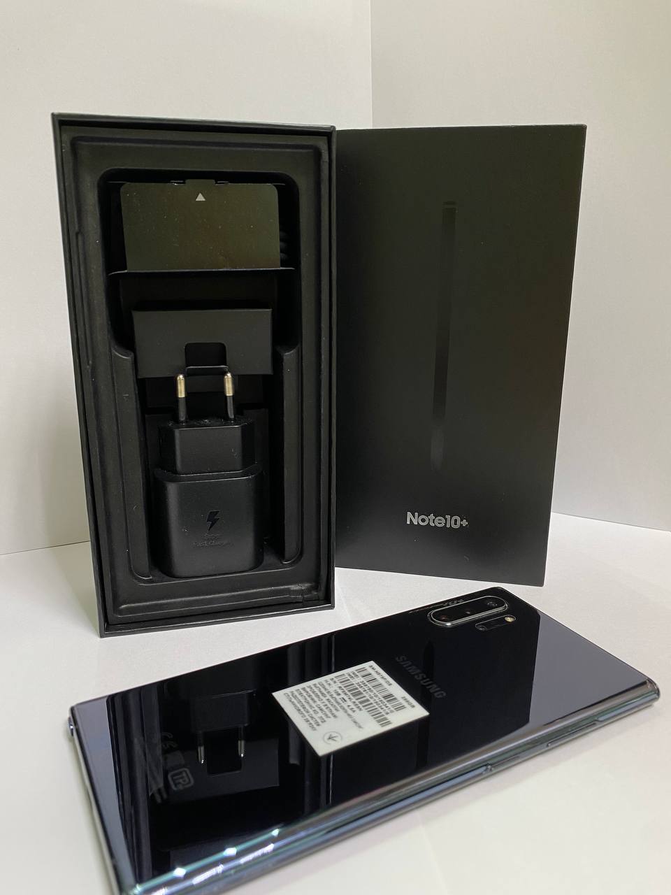 Купить б/у Samsung Galaxy Note 10 Plus-0