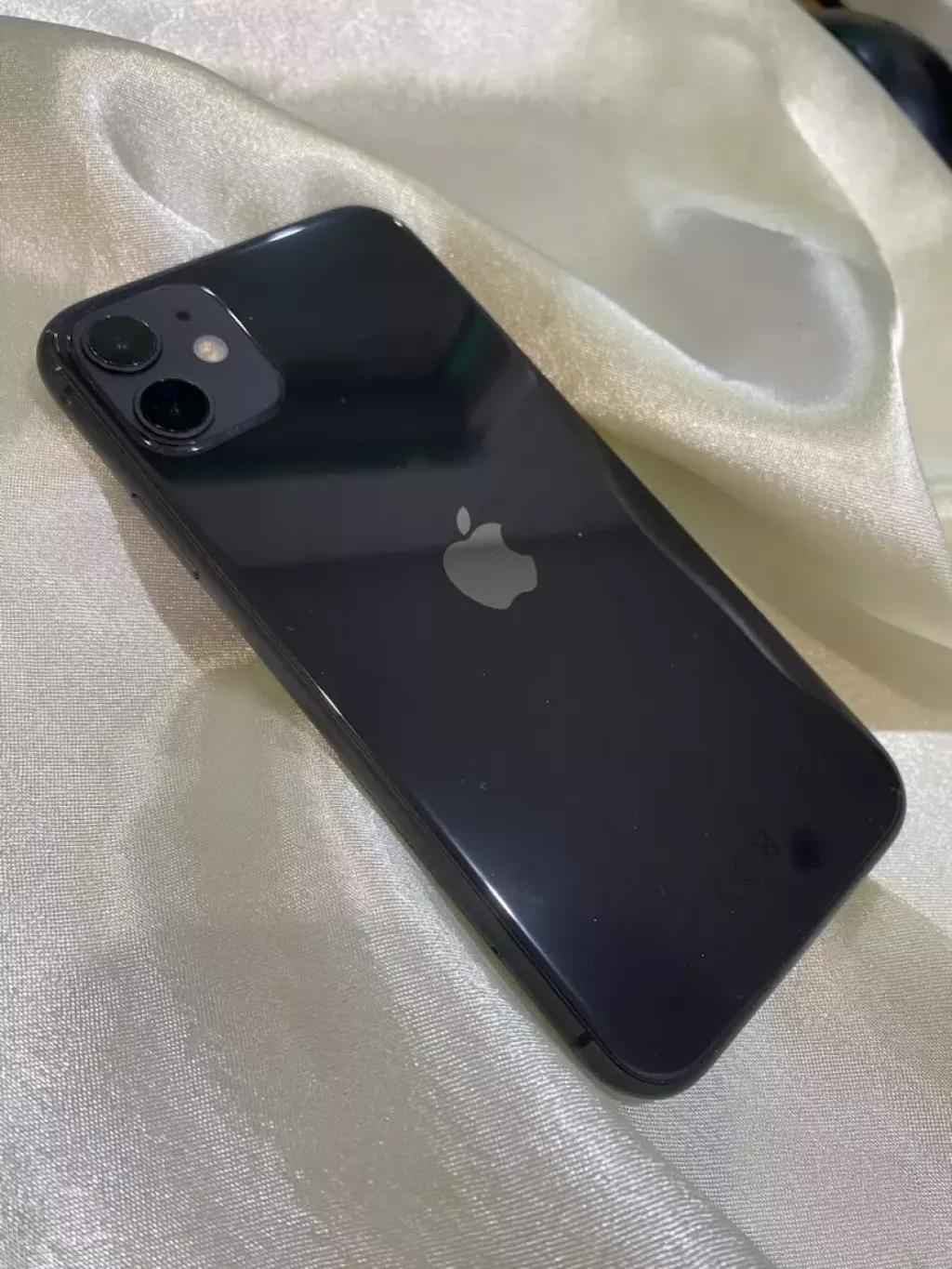 Продам Apple iPhone 11 128 Gb б/у купить по низкой цене в Костанае 4913