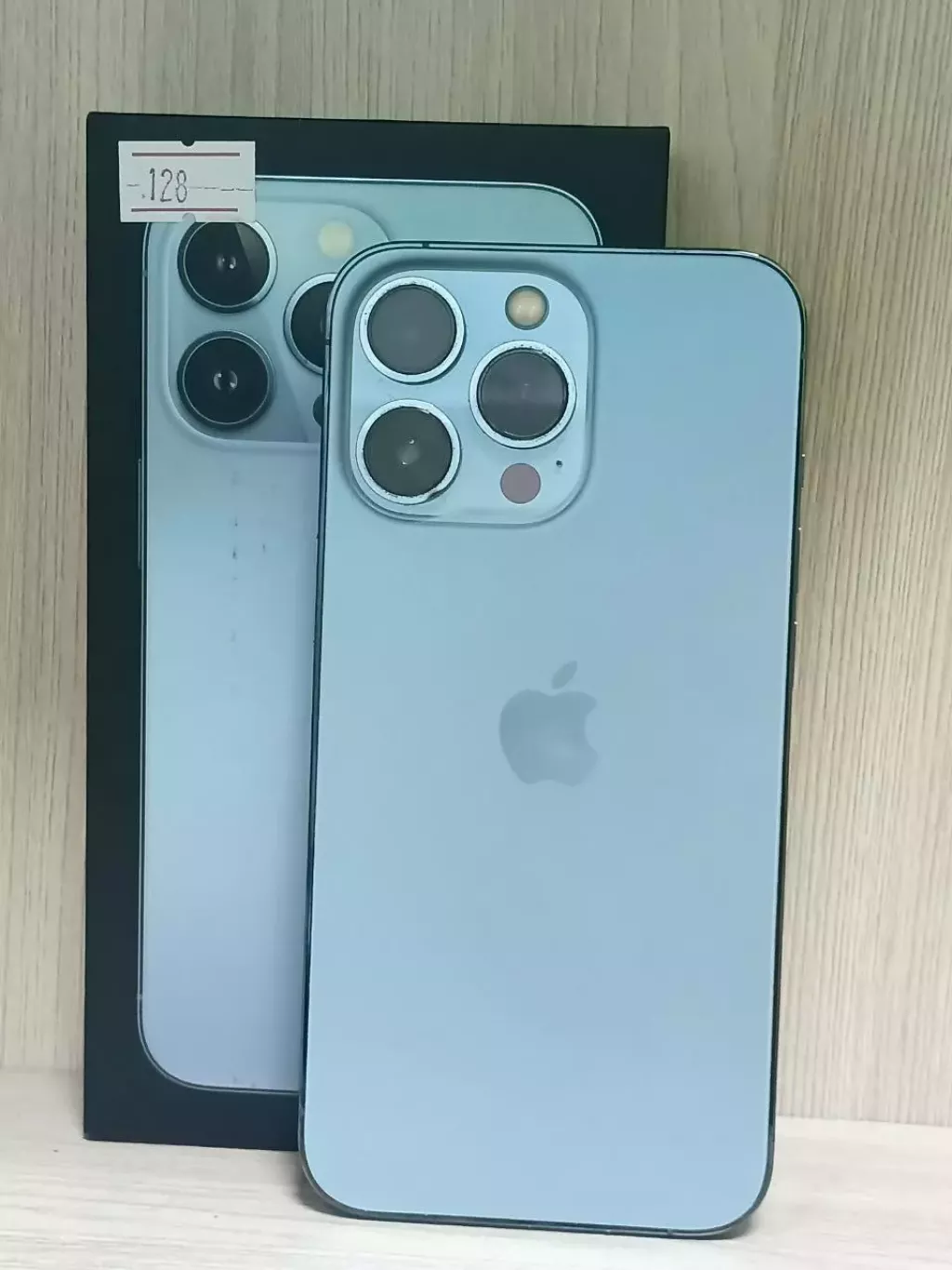 Продам Apple iPhone 13 Pro ( г. Астана, ул.Женис 24 ) б/у купить по низкой  цене в Нур-Султане 5228