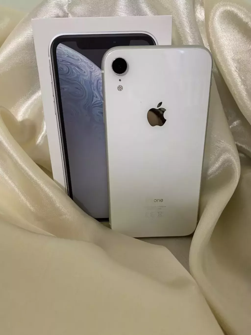 Продам Apple Iphone Xr 64Gb б/у купить по низкой цене в Аркалыке 5117