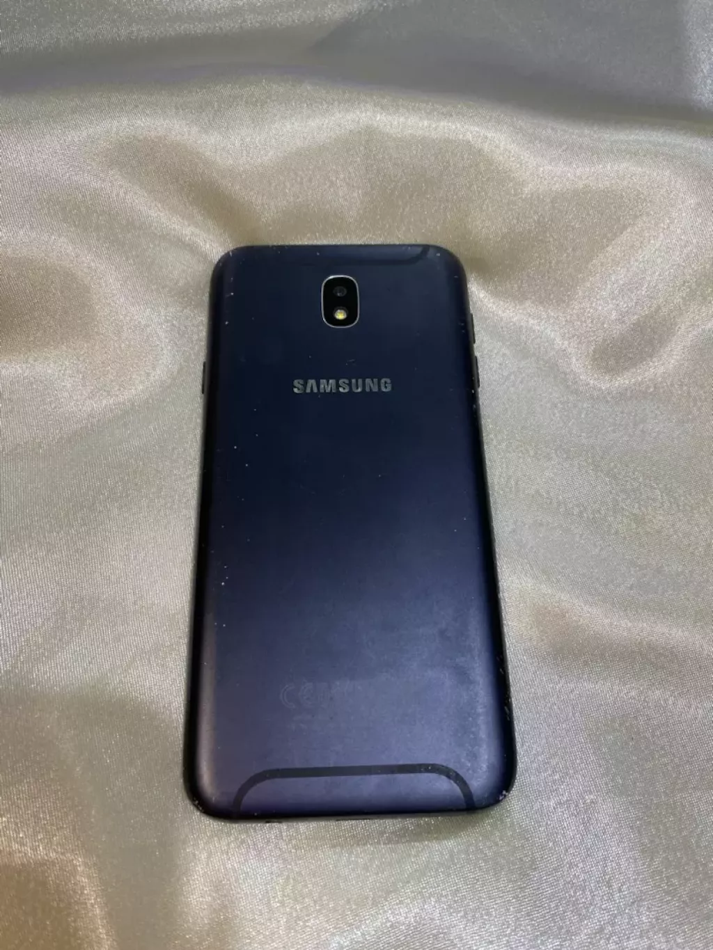 Купить б/у Продам Samsung Galaxy J7 16 Gb -0