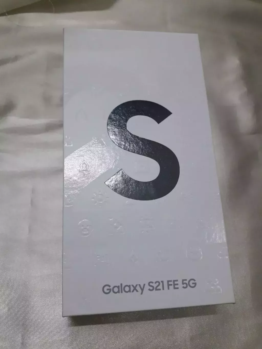 Купить б/у Продам Samsung Galaxy S21 FE-3