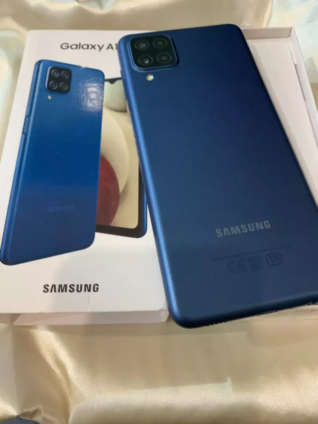Купить б/у Samsung Galaxy A 12-1