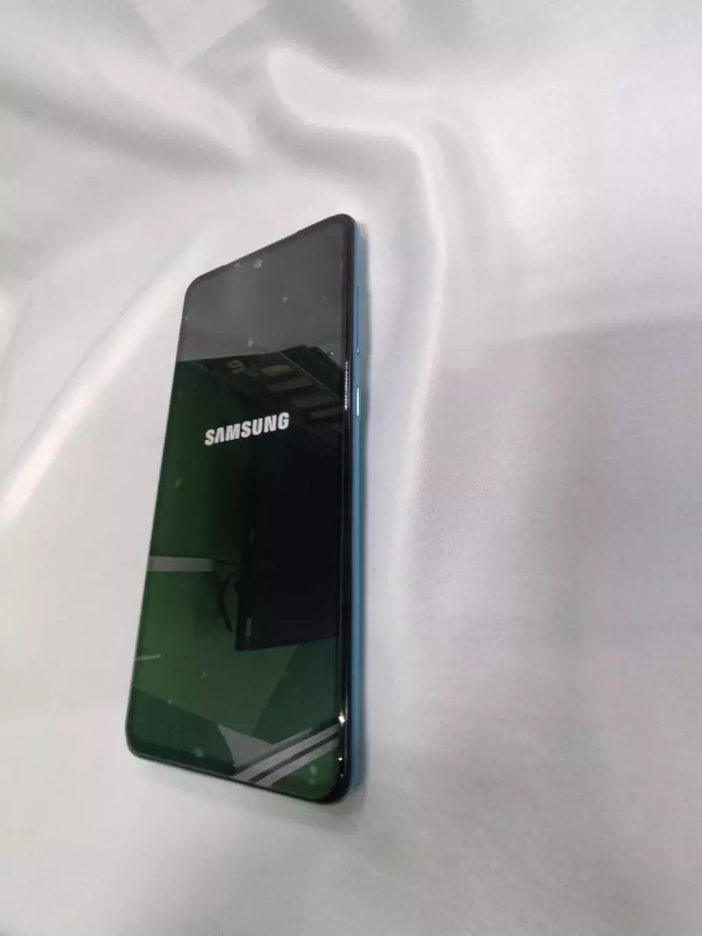 Купить б/у Samsung Galaxy A 51 128 gb-1