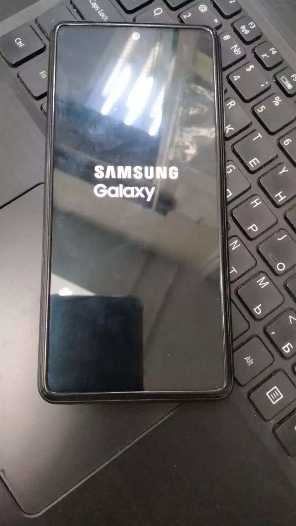 Купить б/у Samsung Galaxy А 52  -1