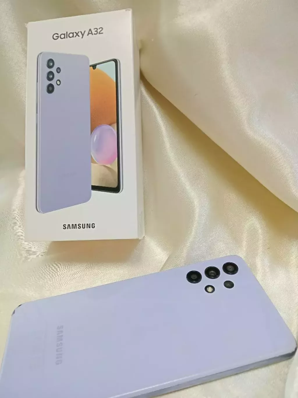 Купить б/у  Samsung Galaxy A32 -1
