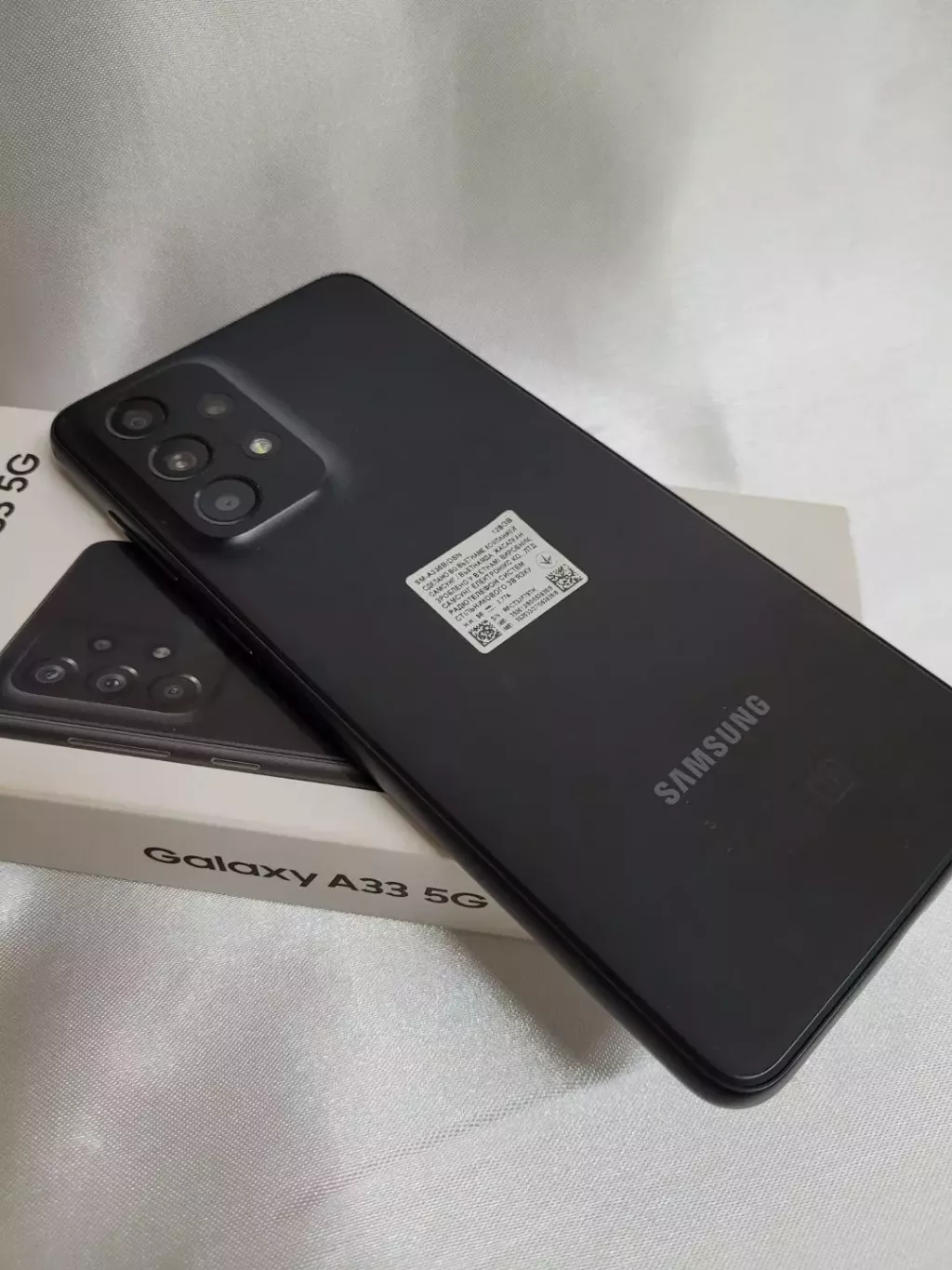 Купить б/у Samsung Galaxy A33-1