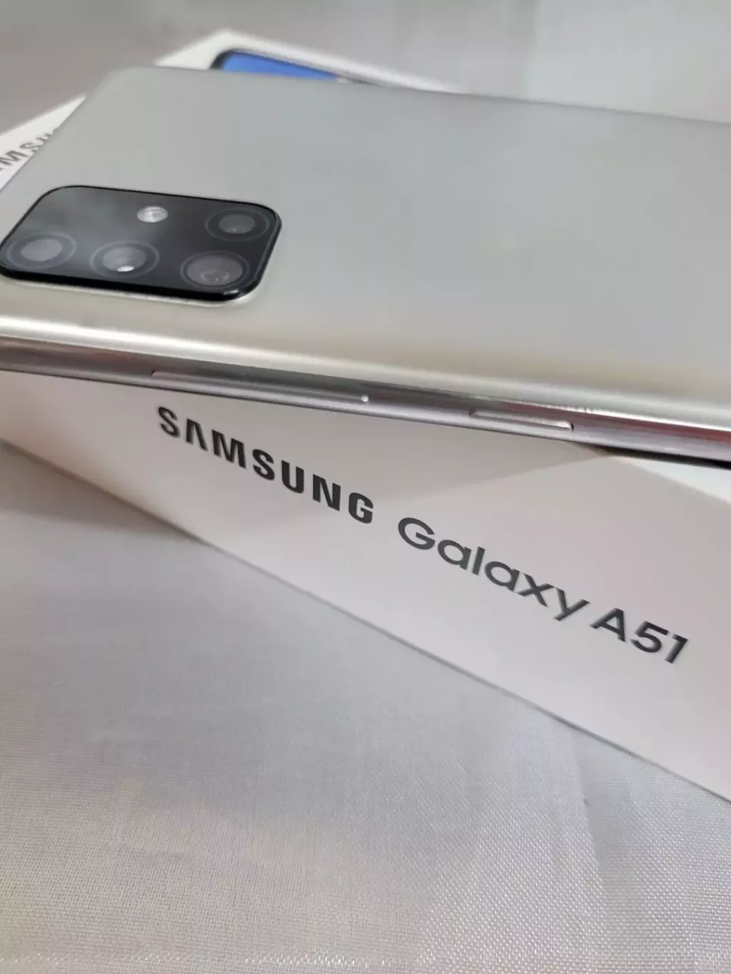 Samsung Galaxy A51 б/у купить по низкой цене в Уральске 5698