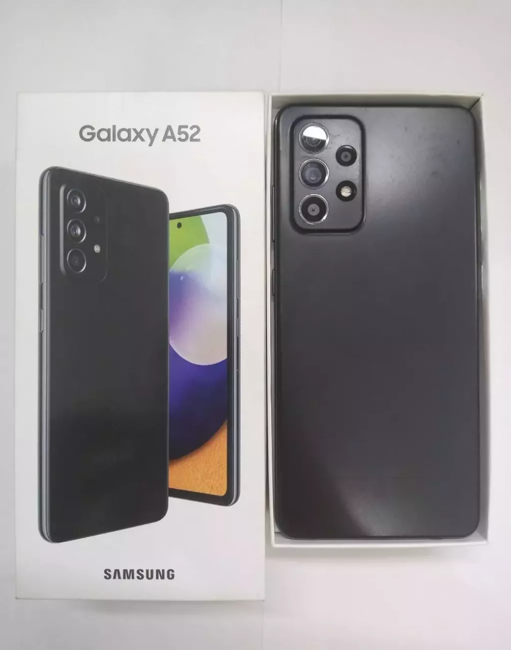 Купить б/у Samsung Galaxy A52-1
