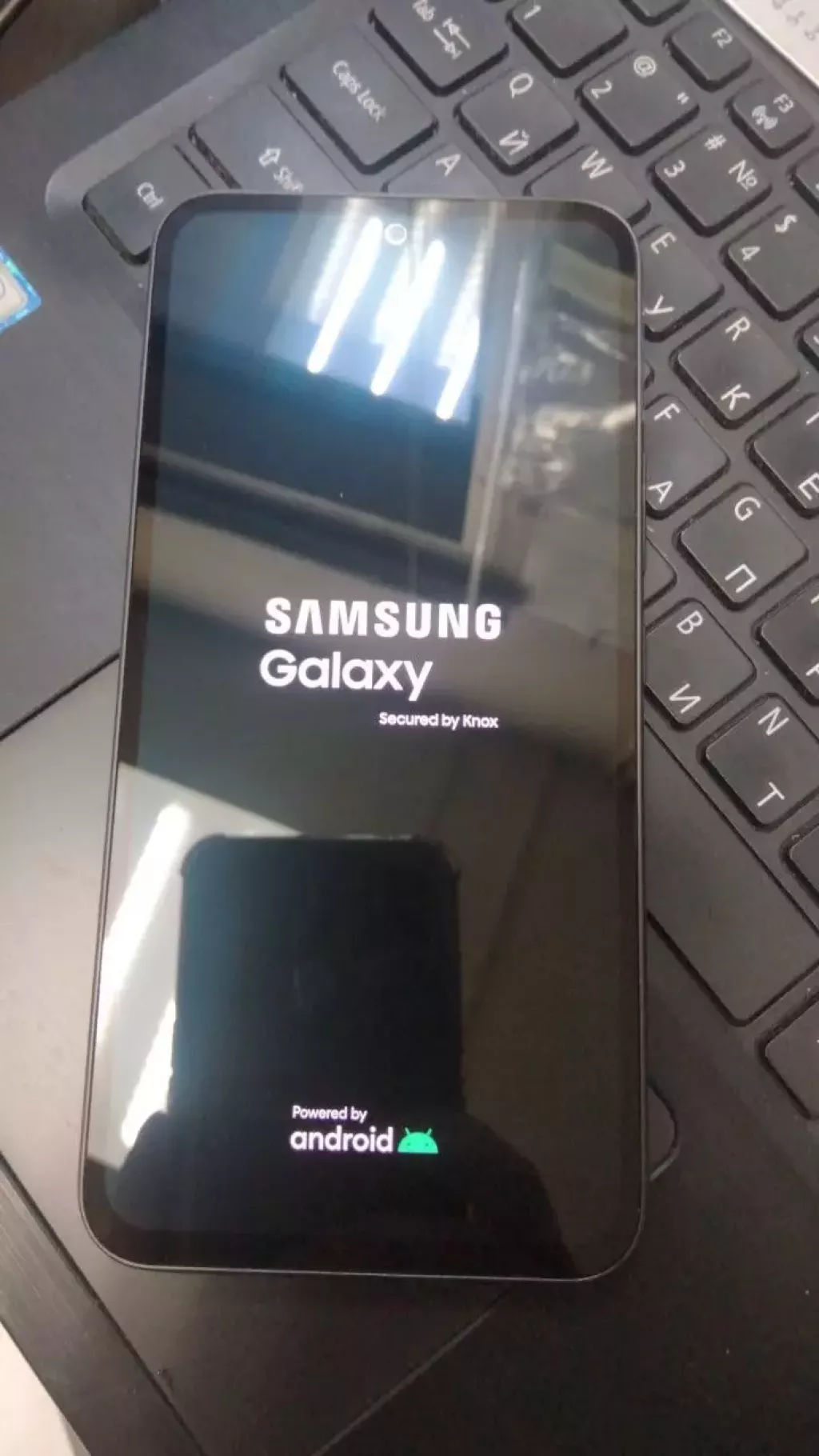 Купить б/у Samsung Galaxy А54-0