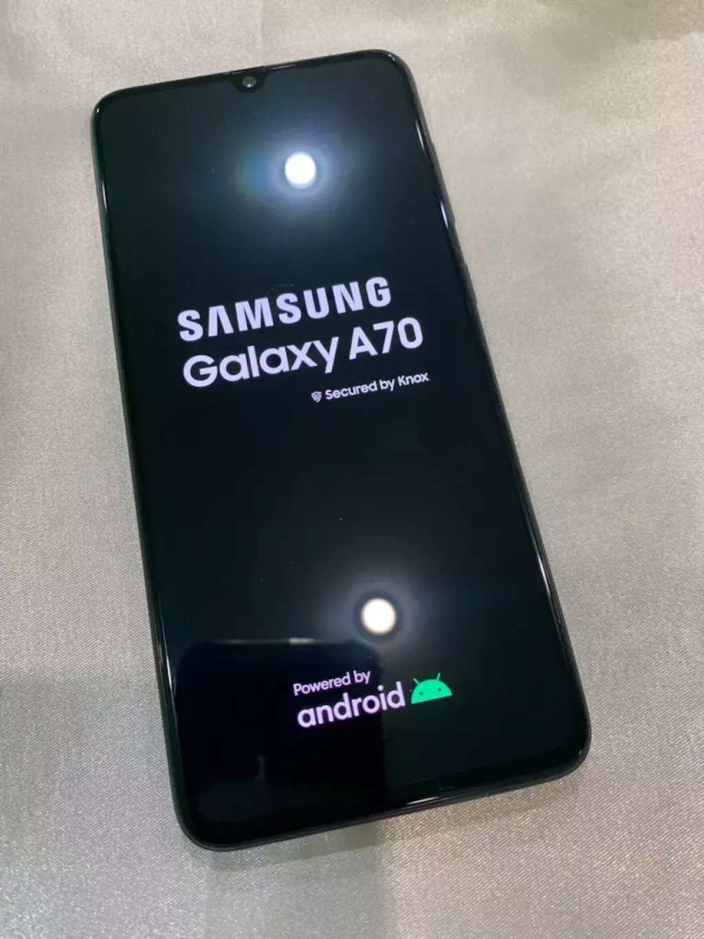 Купить б/у Samsung Galaxy A70-0