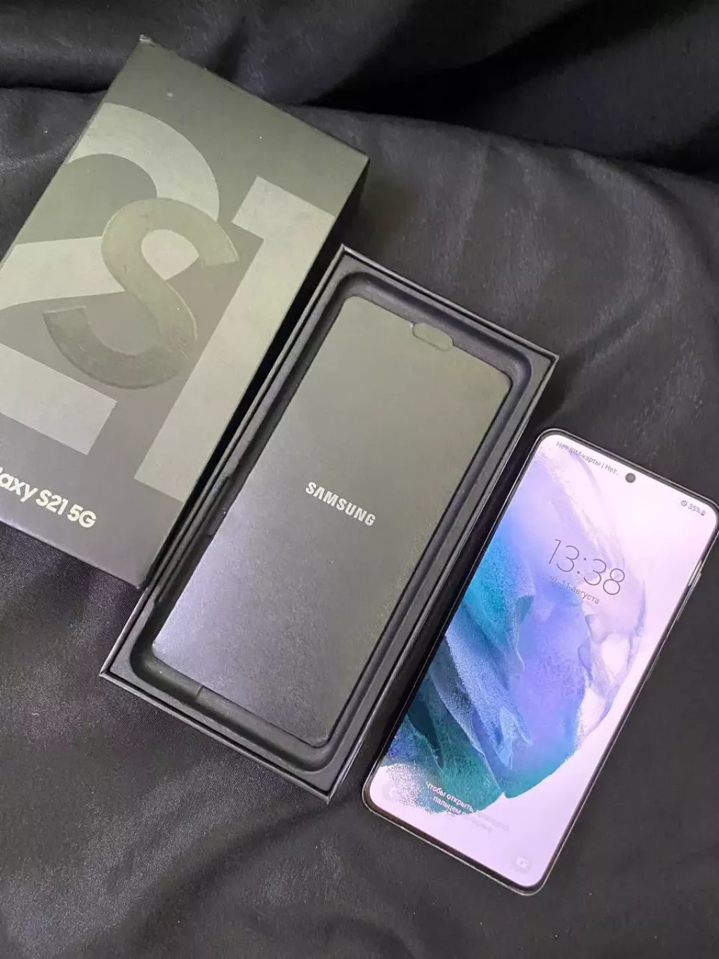 Купить б/у Samsung Galaxy S21-1