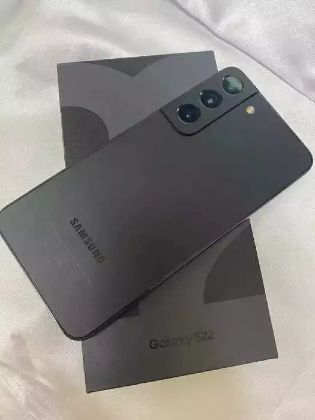 Купить б/у Samsung Galaxy S22 Актобе 414-0