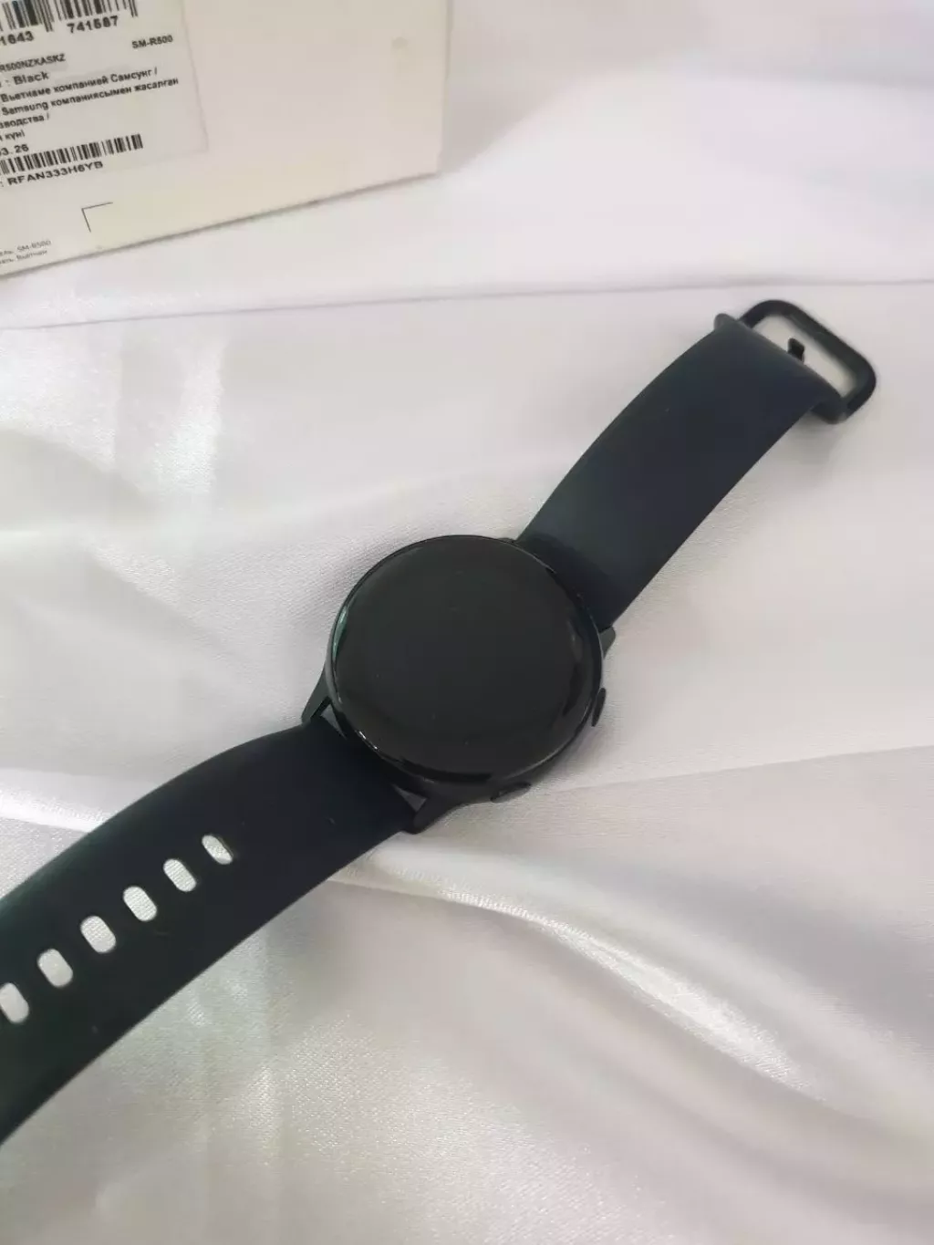 Купить б/у Samsung Galaxy Watch Active -2