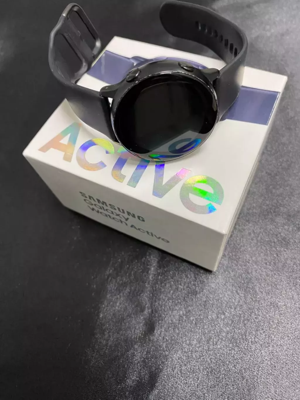 Купить б/у Samsung Galaxy Watch Active-0