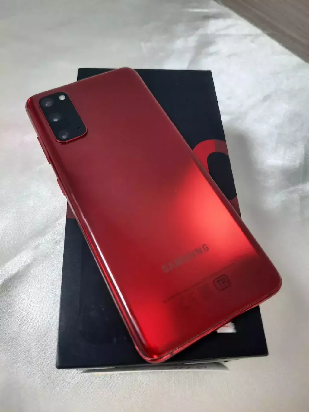 Купить б/у Samsung S20-0