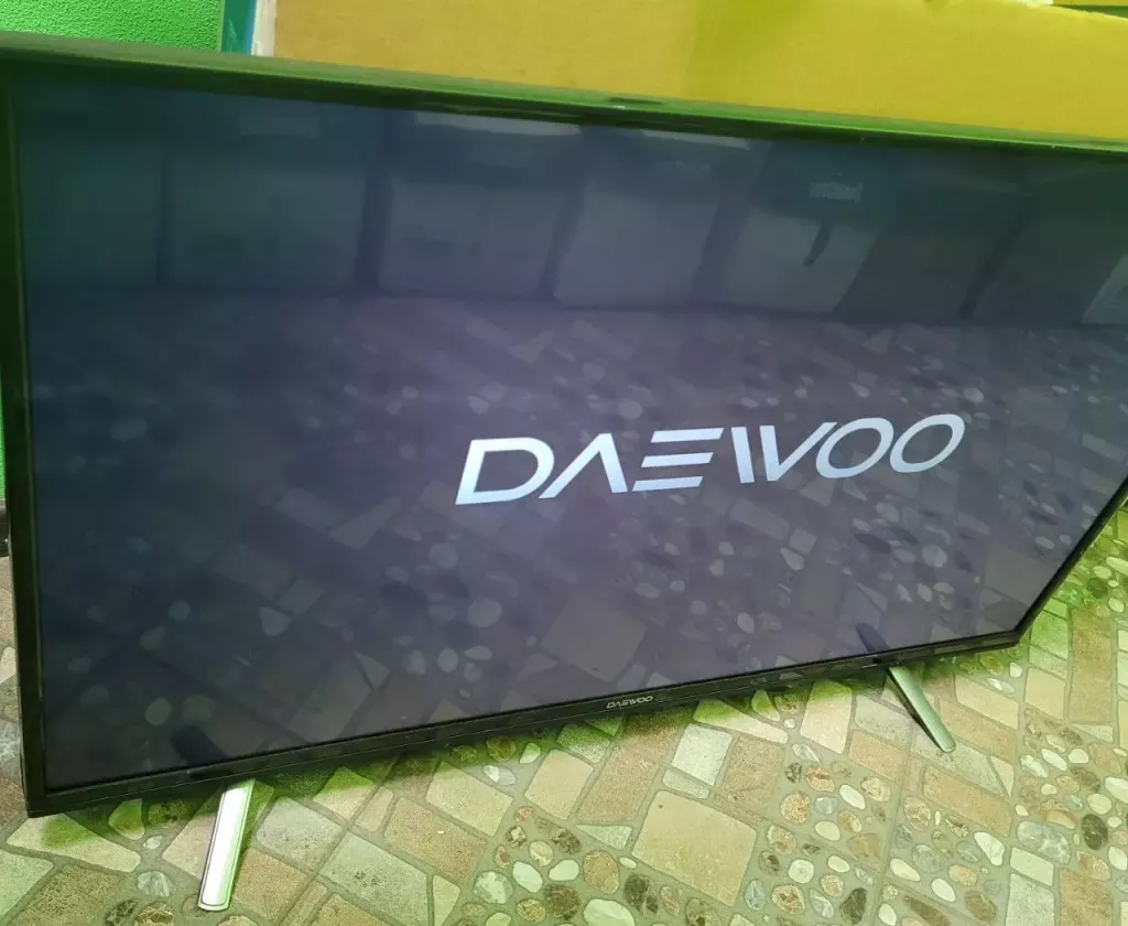 Купить б/у Smart-tv Daewoo-0