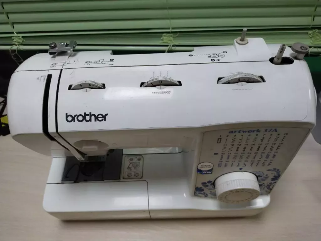 Купить б/у Швейная машинка Brother Аrtwork 37A  (Талгар)-0