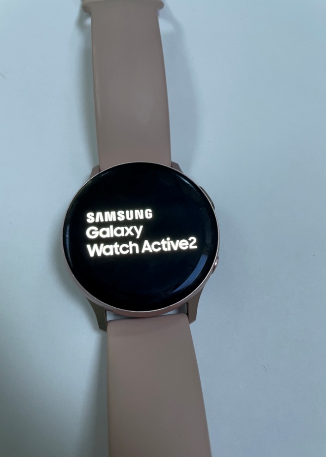 Купить б/у Samsung Galaxy Watch Active 2 40 mm-1