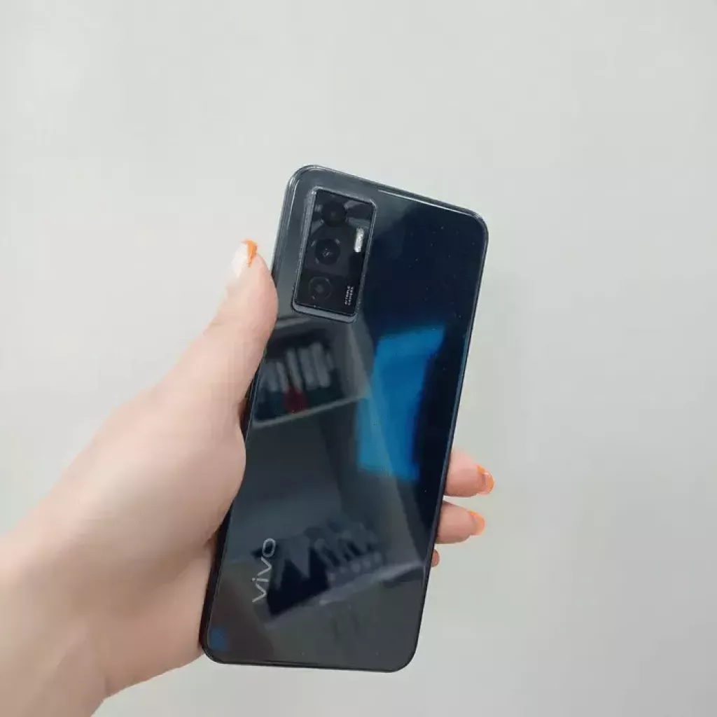 Купить б/у Vivo V23e-0