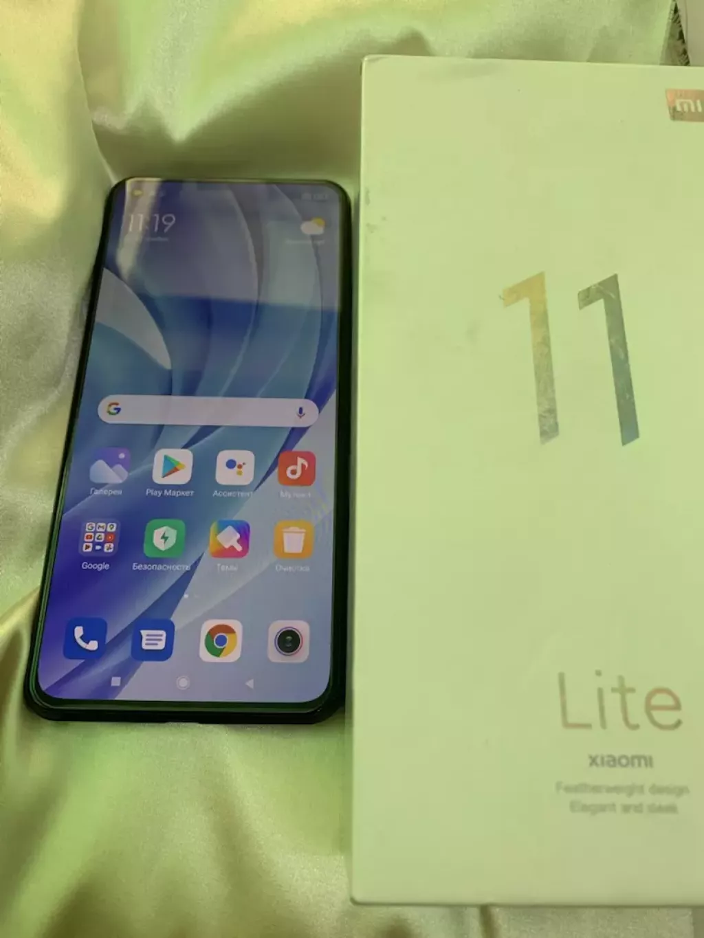 Купить б/у  Xiaomi Mi 11 Lite-2