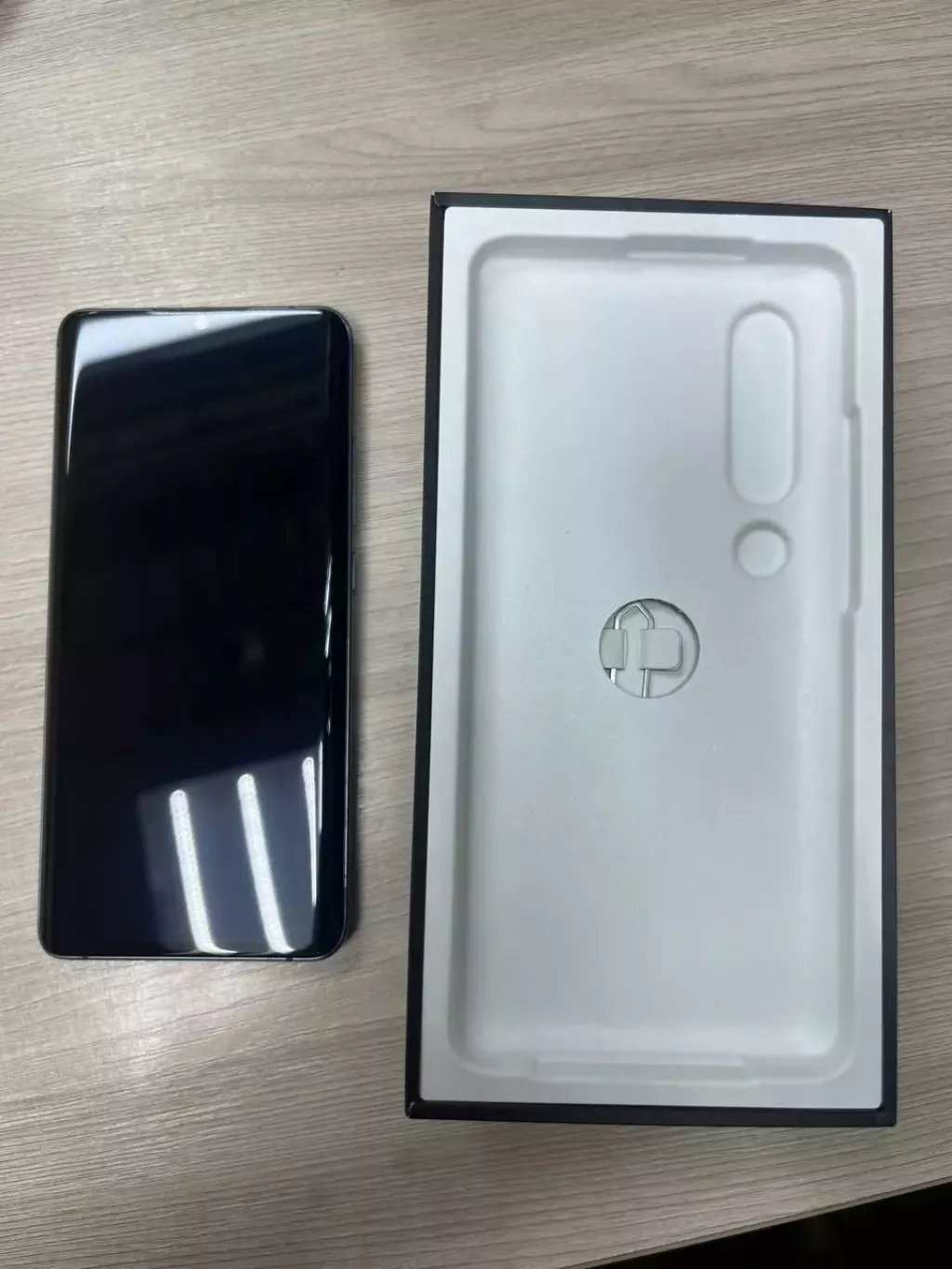 Купить б/у Xiaomi Mi Note 10-1