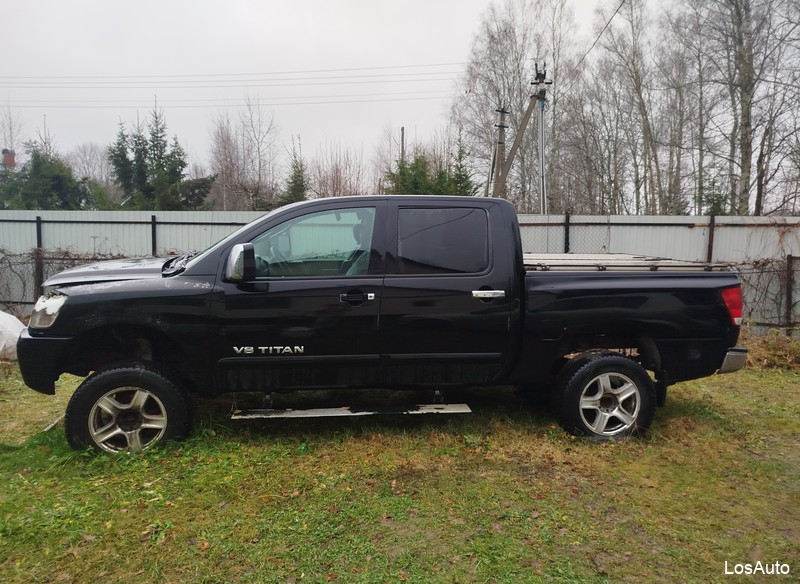 Nissan Titan 5.6 AT, 2005, 130000 км