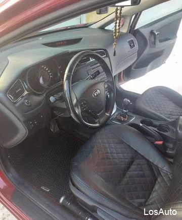 Kia Ceed 1.6 л., 2015, 102000 км