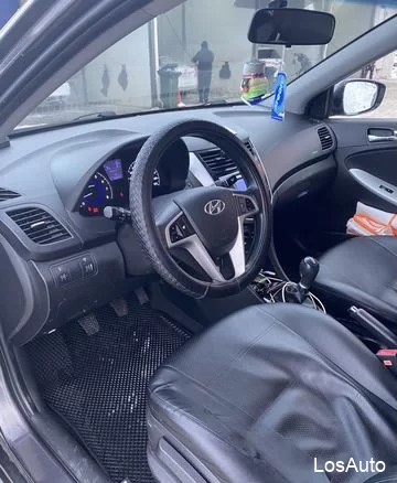 Hyundai Solaris 1.6 л., 2014, 85000 км