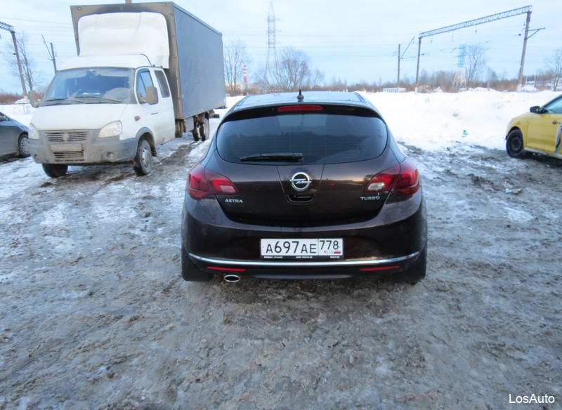 Opel Astra 1.4 AT, 2014, 2250000 км