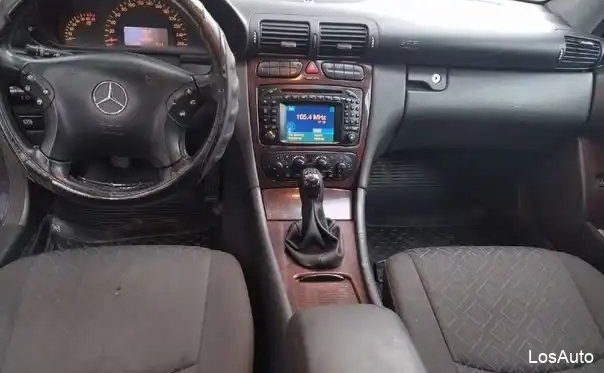 Mercedes-Benz C-Класс 2.0 MT, 2000, 330000 км