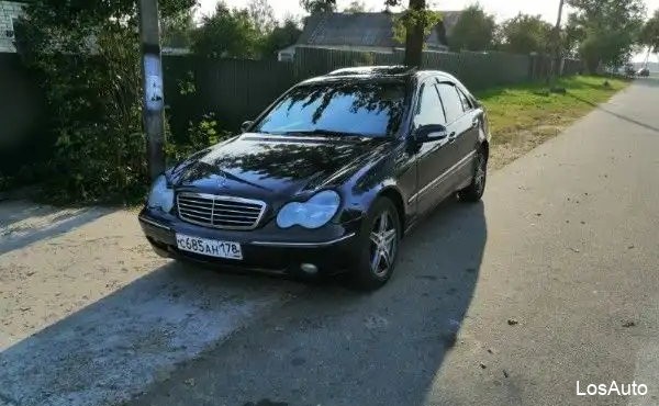 Mercedes-Benz C-Класс 2.0 MT, 2000, 330000 км