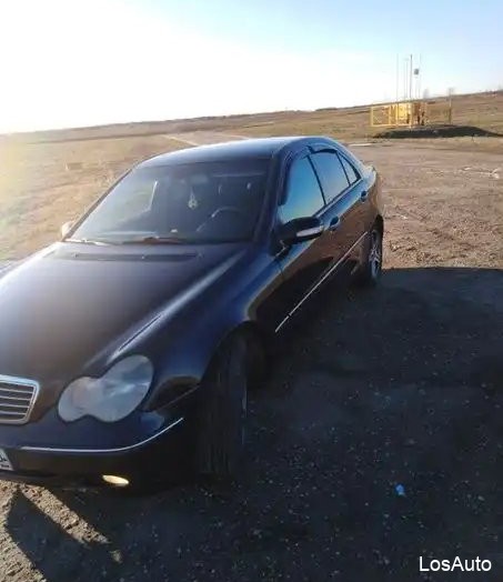 Mercedes-Benz C-Класс 2.0 MT, 2000, 330000 км