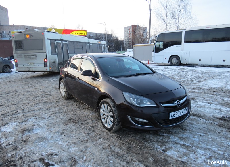 Opel Astra 1.4 AT, 2014, 2250000 км