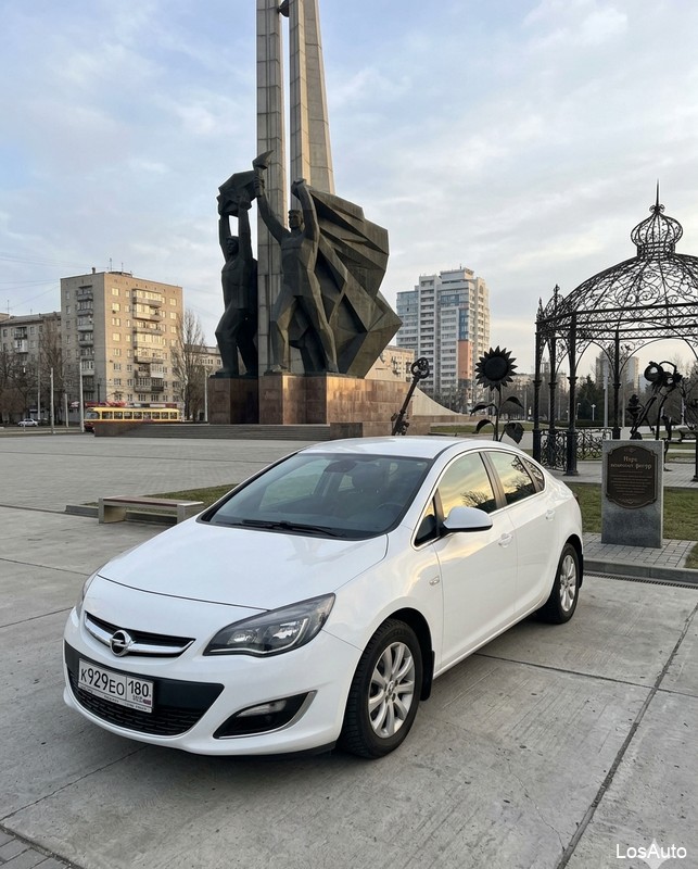 ДНР Opel Astra NaN AT, 2012, 194000 км