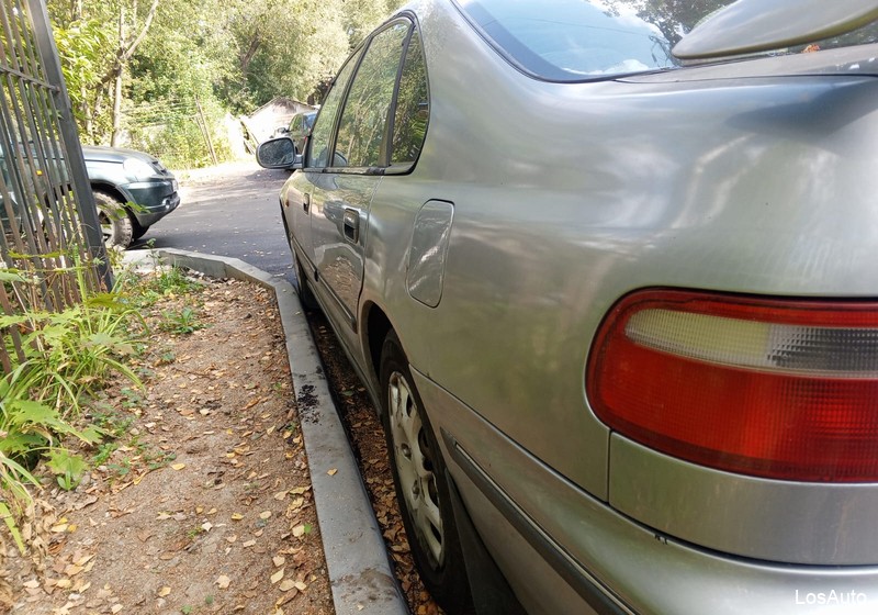 Honda Accord 1.9 MT, 1996, 300000 км