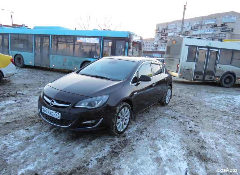 Opel Astra 1.4 AT, 2014, 2250000 км