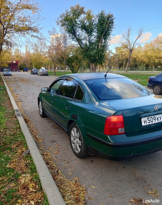 Volkswagen Passat 1.8 MT, 1998, 392000 км