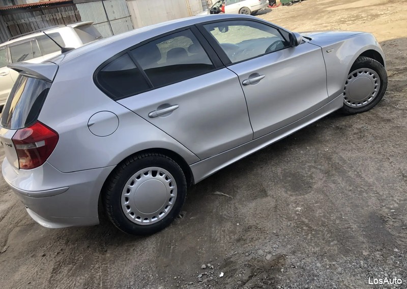 BMW 1 серии 2.0 AT, 2004, 300000 км