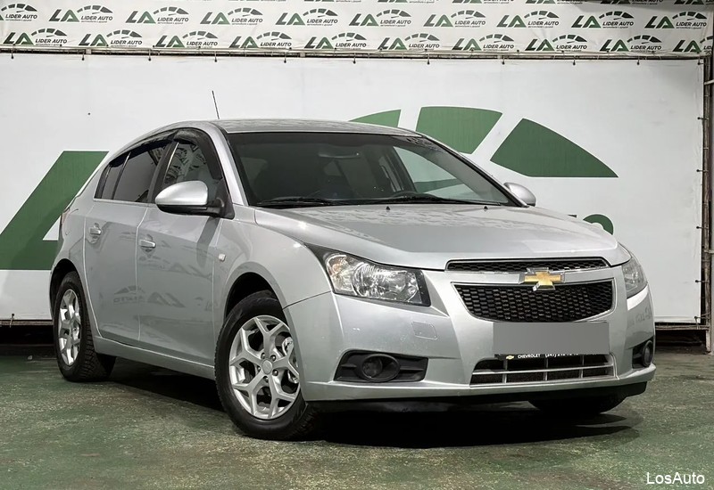 Chevrolet Cruze 1.8 AT, 2012, 178000 км