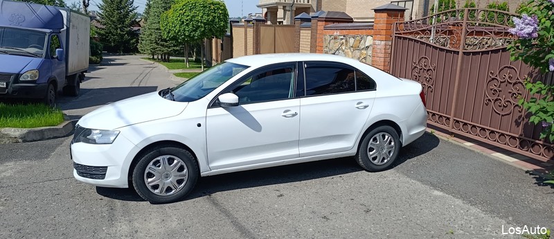 Skoda Rapid 1.6 AT, 2017, 169 450 км