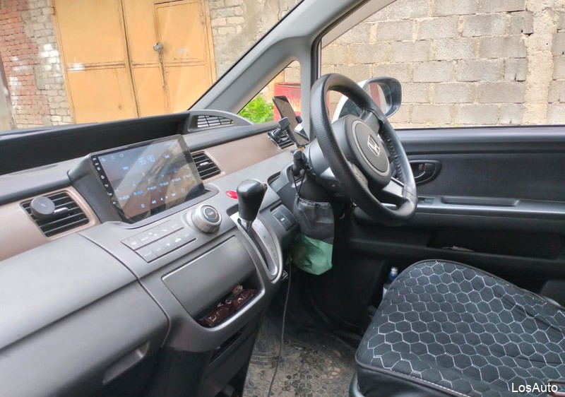 Honda Stepwgn 2.0 AT, 2008, 175000 км
