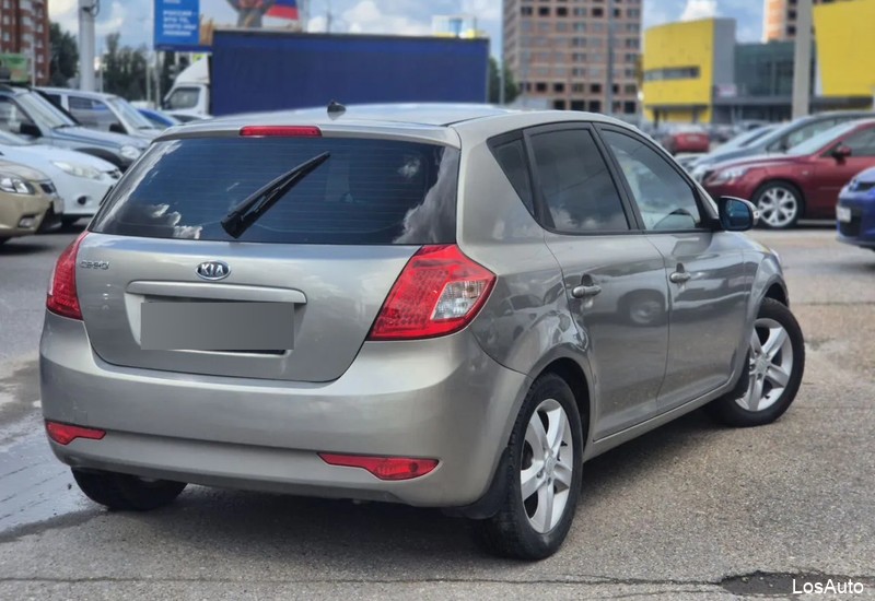 Kia Ceed 1.6 MT, 2012, 225143 км
