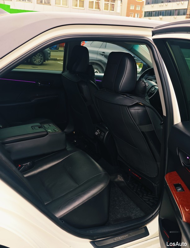 Toyota Camry 2.5 AT, 2013, 186000 км