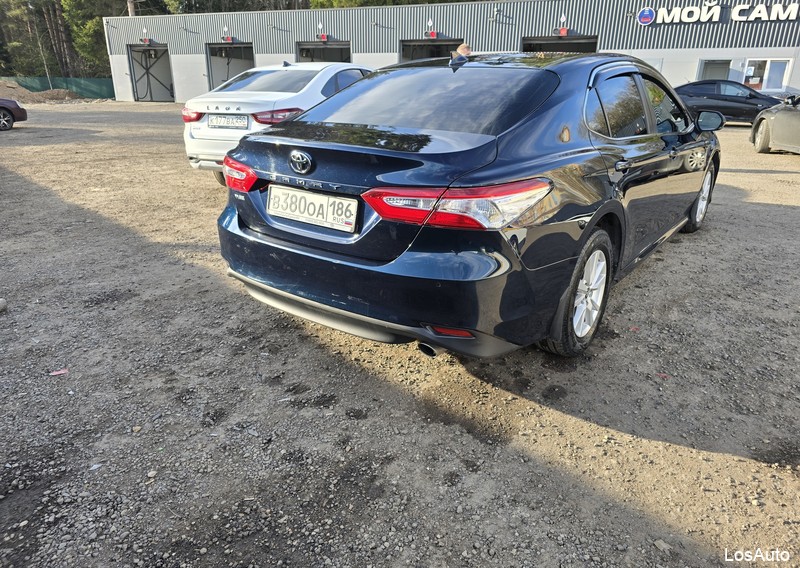 Toyota Camry 2.5AT, 2020, 82000 км
