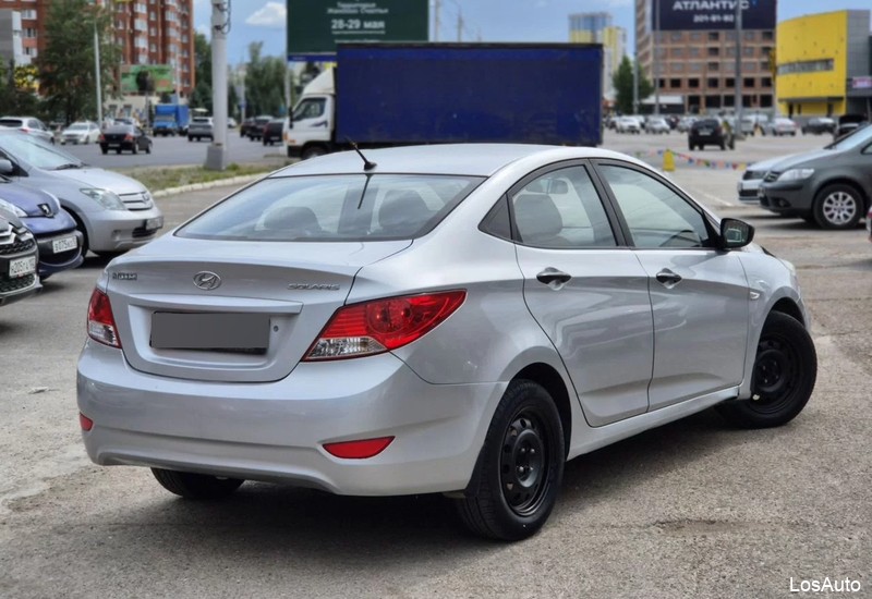 Hyundai Solaris 1.4 AT, 2013, 210999 км