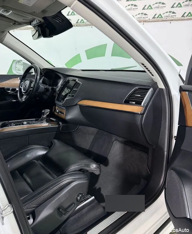 Volvo XC90 2.0 AT, 2017, 146185 км