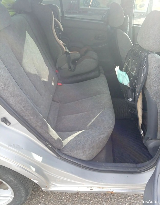 Hyundai Elantra 2.0 AT, 2002, 327550 км