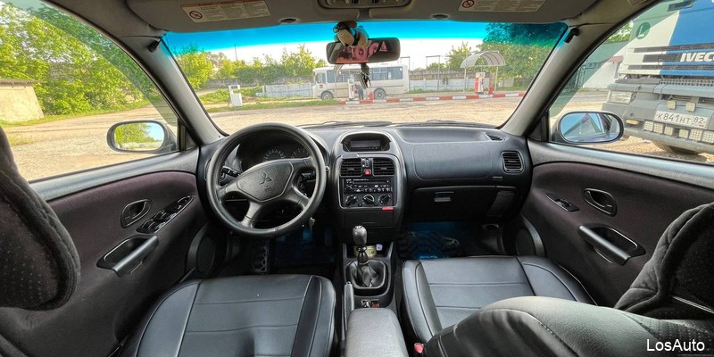 Mitsubishi Carisma 1.6 MT, 2003, 390000 км