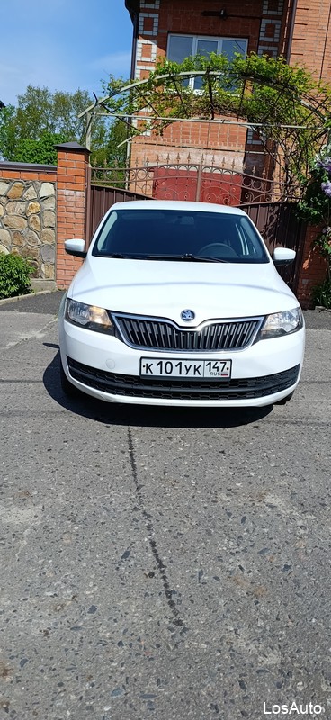 Skoda Rapid 1.6 AT, 2017, 169 450 км